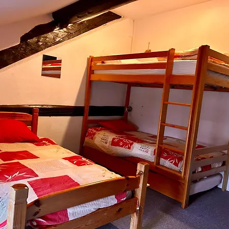 Casa de hóspedes De Sejour La Dressere Formiguères